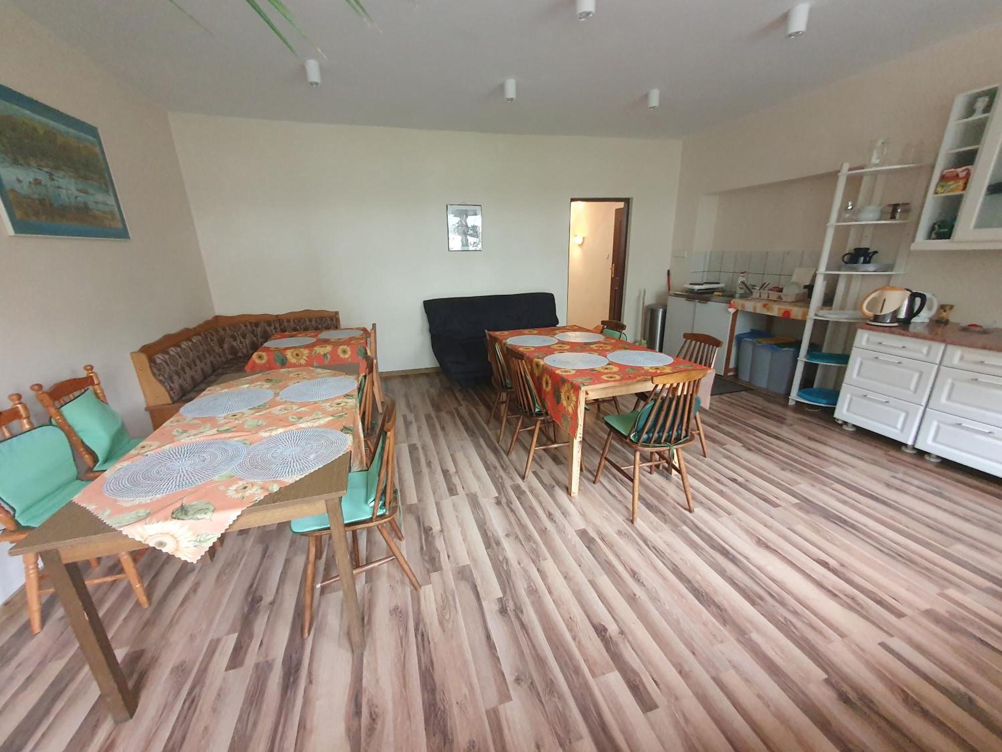Karkoz Bed & Breakfast *